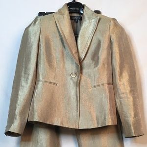 Champagne Gold 2-Piece Kasper Suit Size 2P